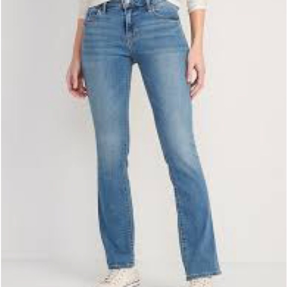 Old Navy Size 6 Mid-rise Kicker Boot-cut Jeans